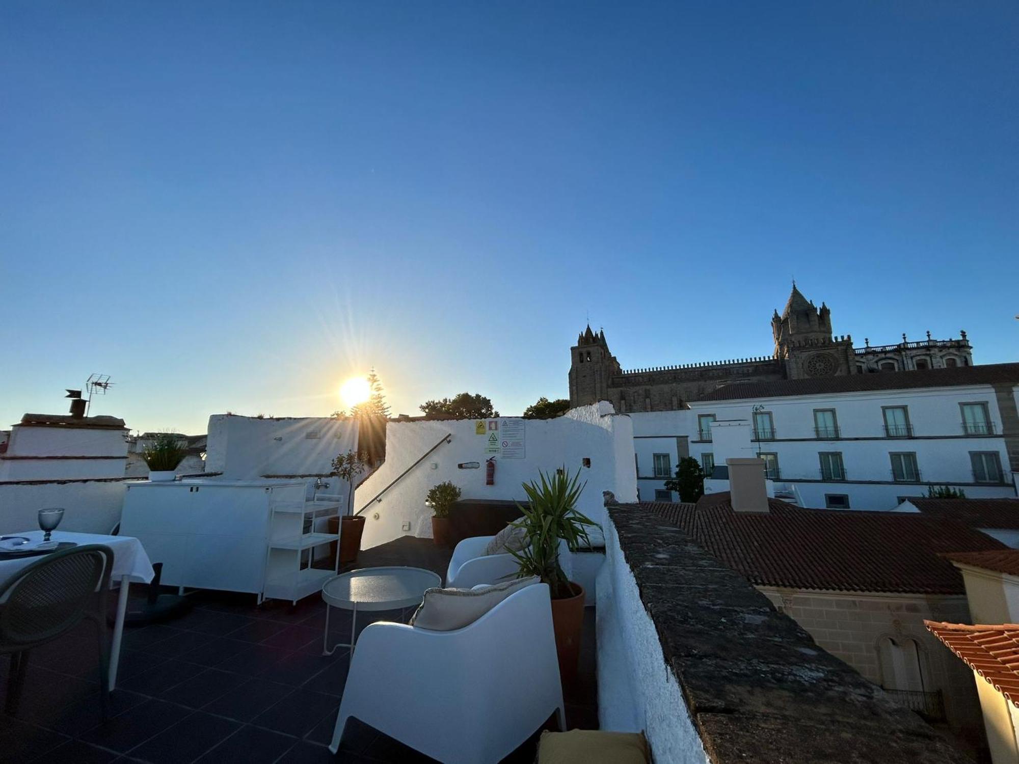 Casa Soure Suites And Apartments Évora Eksteriør bilde